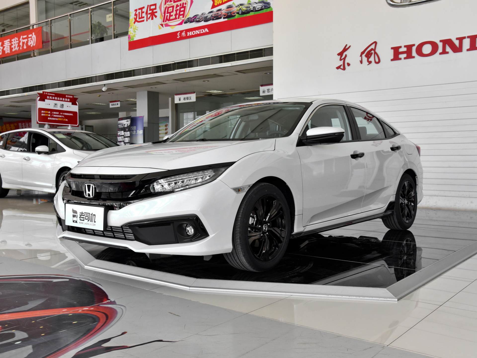 本田思域综合性能,四轮独立悬挂最省油的家用车