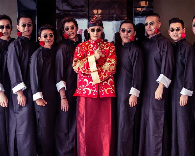 新郎看到新娘受委屈当场发飙,新郎看见新娘瞬间泪崩新娘擦眼泪