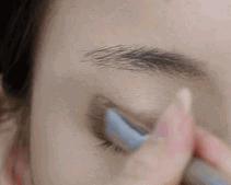 化妆的正确步骤千万别错了,正确的化妆步骤你还傻傻分不清吗