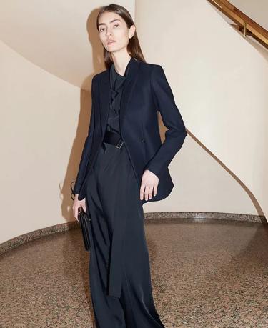 小个子女生复古风时尚穿搭,夏季小个子女生英伦风怎么搭配