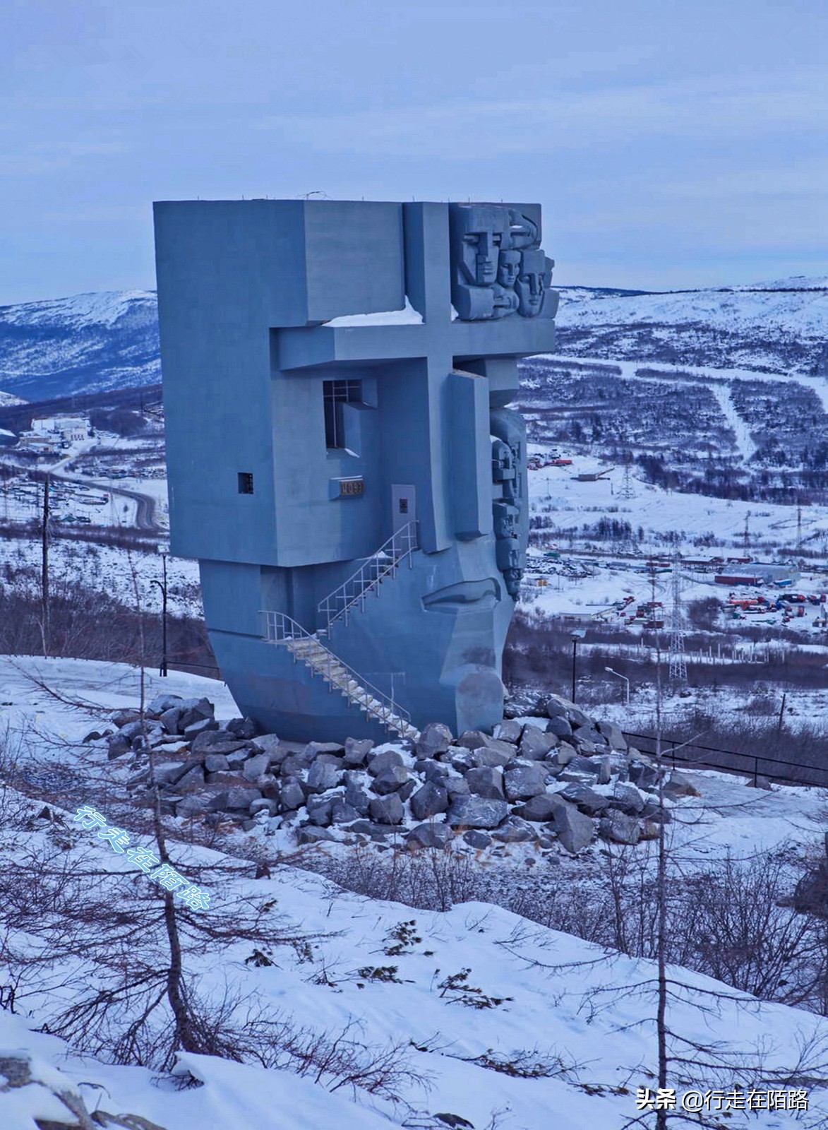 黄金之城马加丹：离最近城市2200公里，猛犸象牙按公斤卖