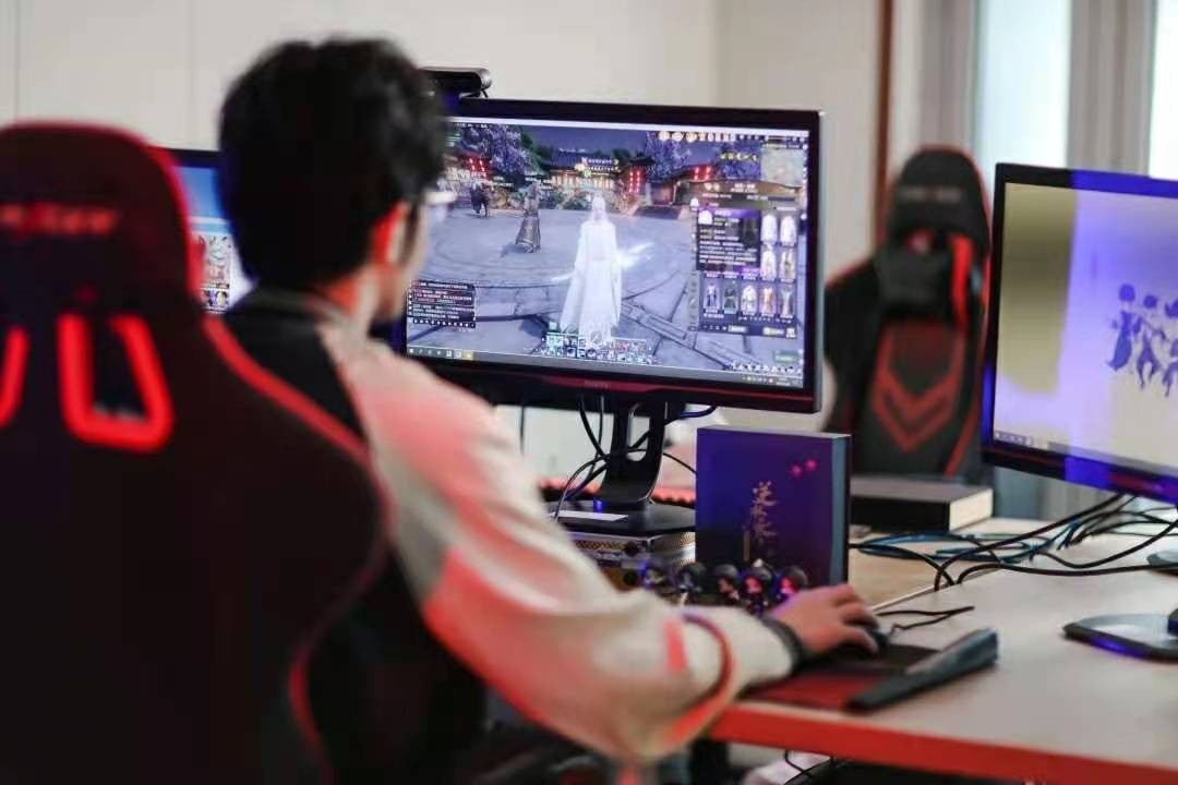 开始就结束?逆水寒玩家做出四攻玉佩,转角遇见四防玉佩当场退役