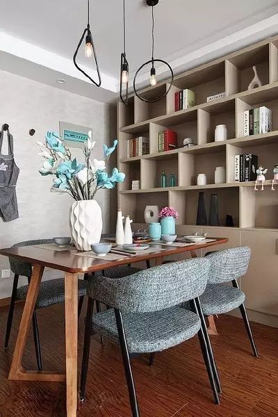 只有客厅怎么设计出一个餐厅,只有客厅没有餐厅怎样设计餐厅呢