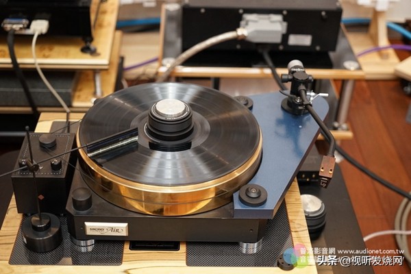 用buy两种方法造句,用buy造句有三单形式