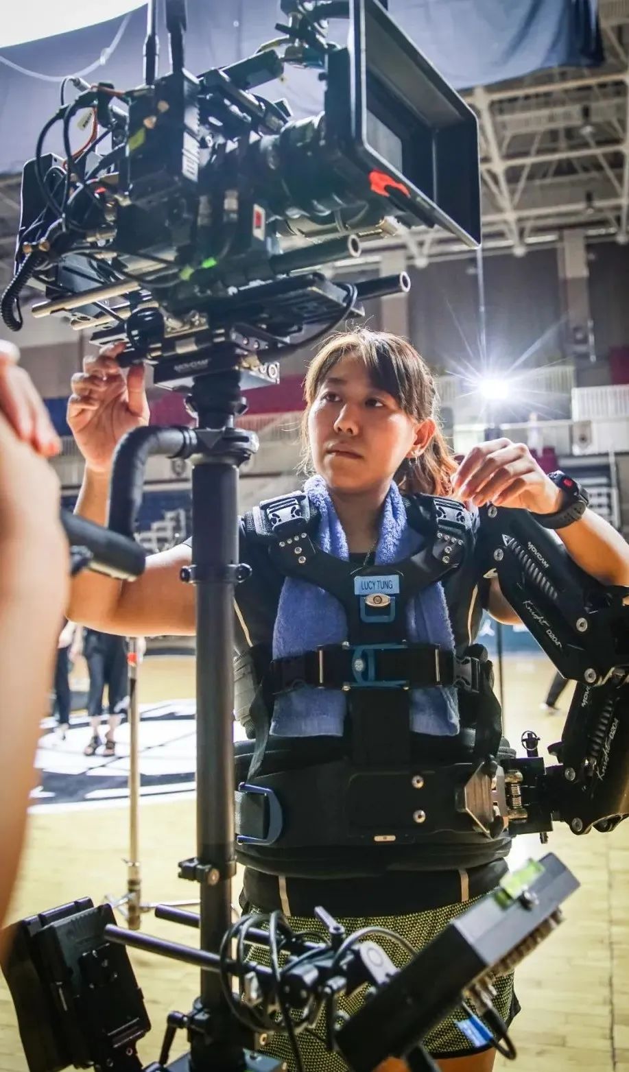 邓璐:野生女孩闯进丛林