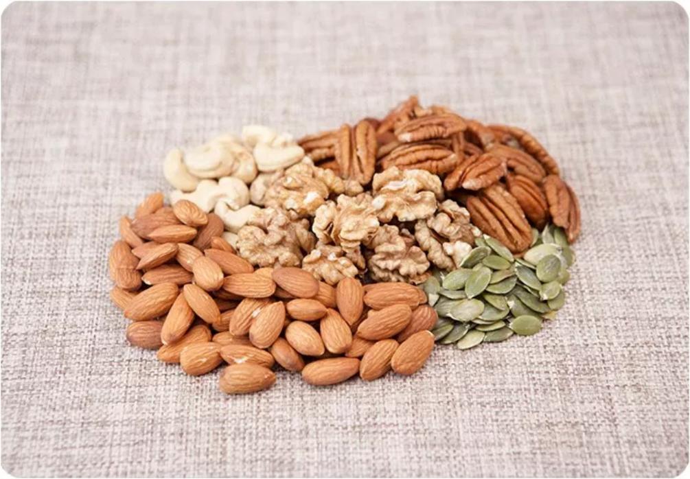 怀孕后这四种零食尽量吃,孕期慎吃的零食