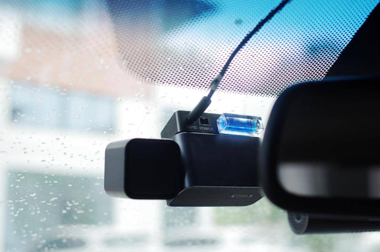 minieyeai防撞仪怎么样,minieye防碰仪换大屏