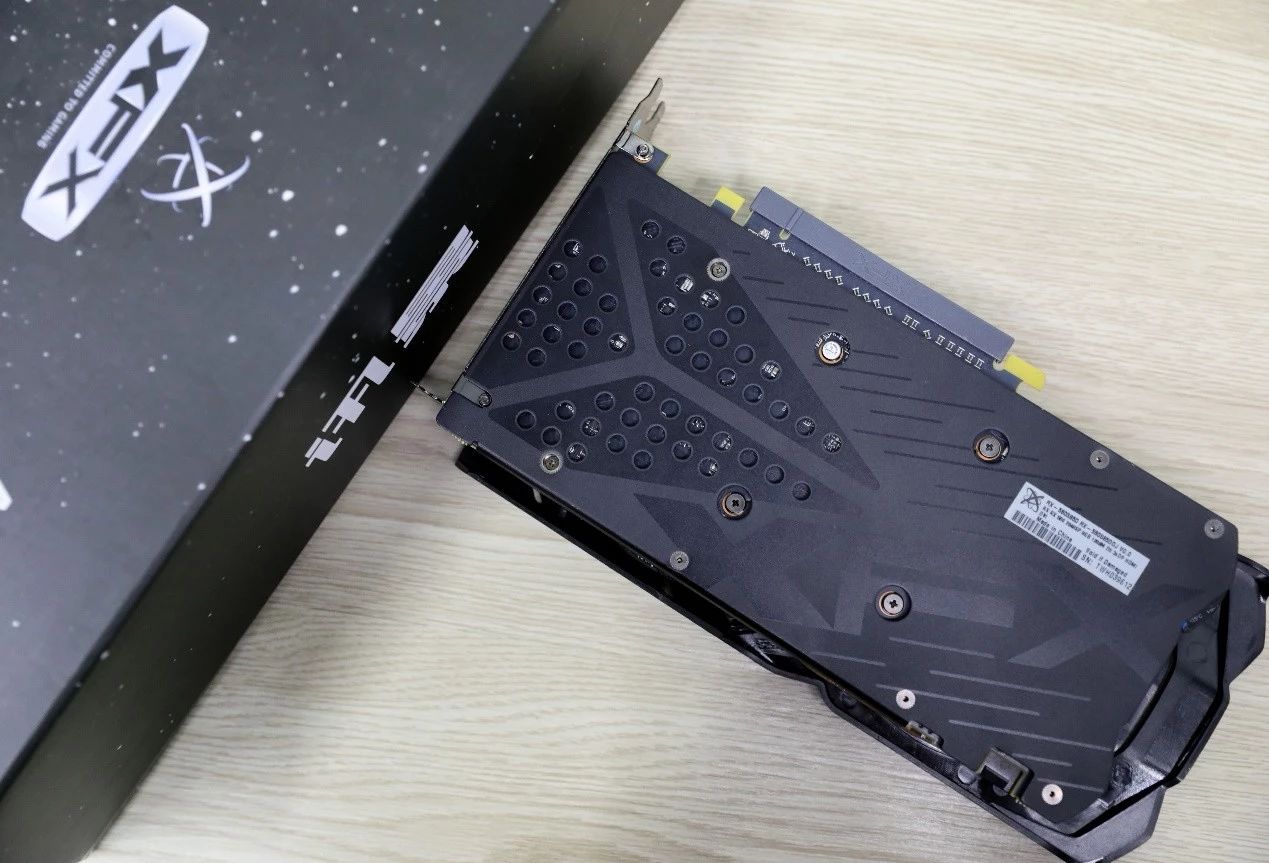 amd还得装系统吗,amd580可以玩什么