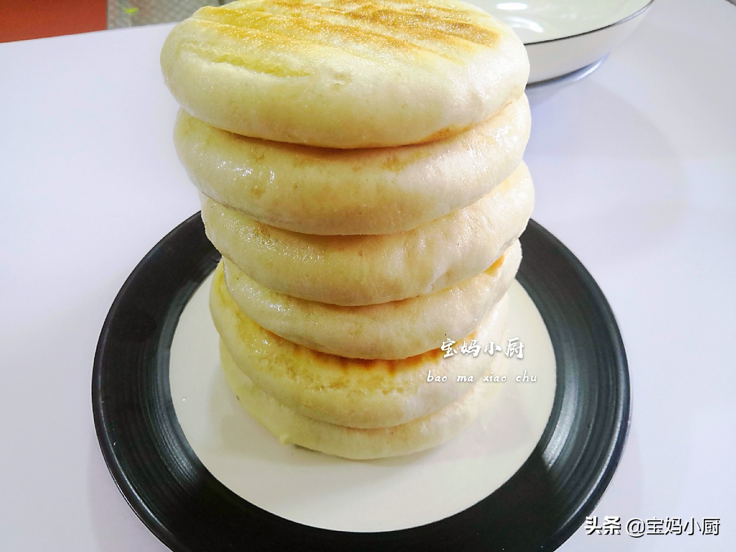 怎么把发面饼烙得又软层又多,发面饼烙出来软和的秘诀