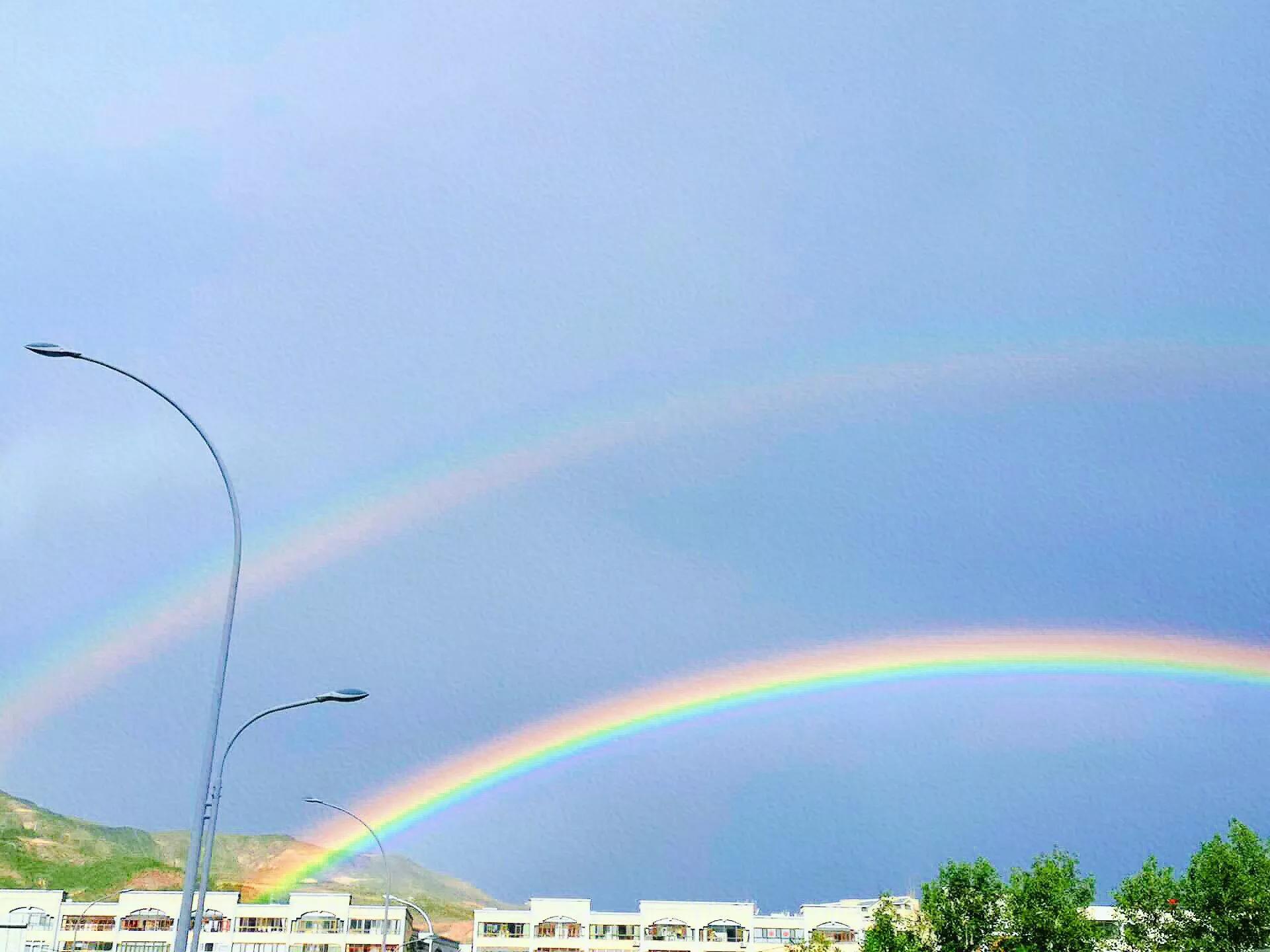 高二学生心理素质自述,高二学生心理素质展示自述