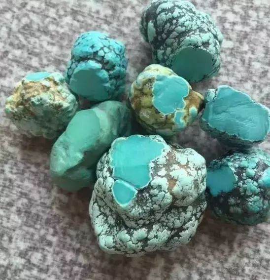 绿松石湖北哪个矿好,国内哪个地区的绿松石最好