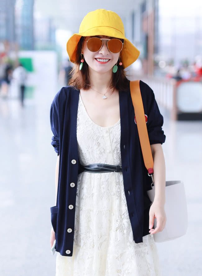 吴昕同款匡威,吴昕快乐大本营紫色匡威