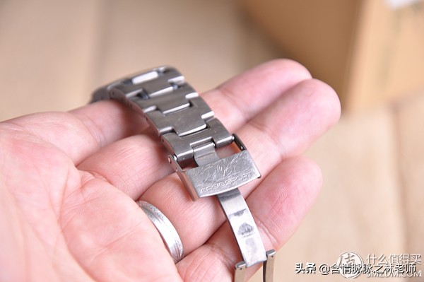 卡西欧复古小银表佩戴方法,卡西欧登山表上手效果