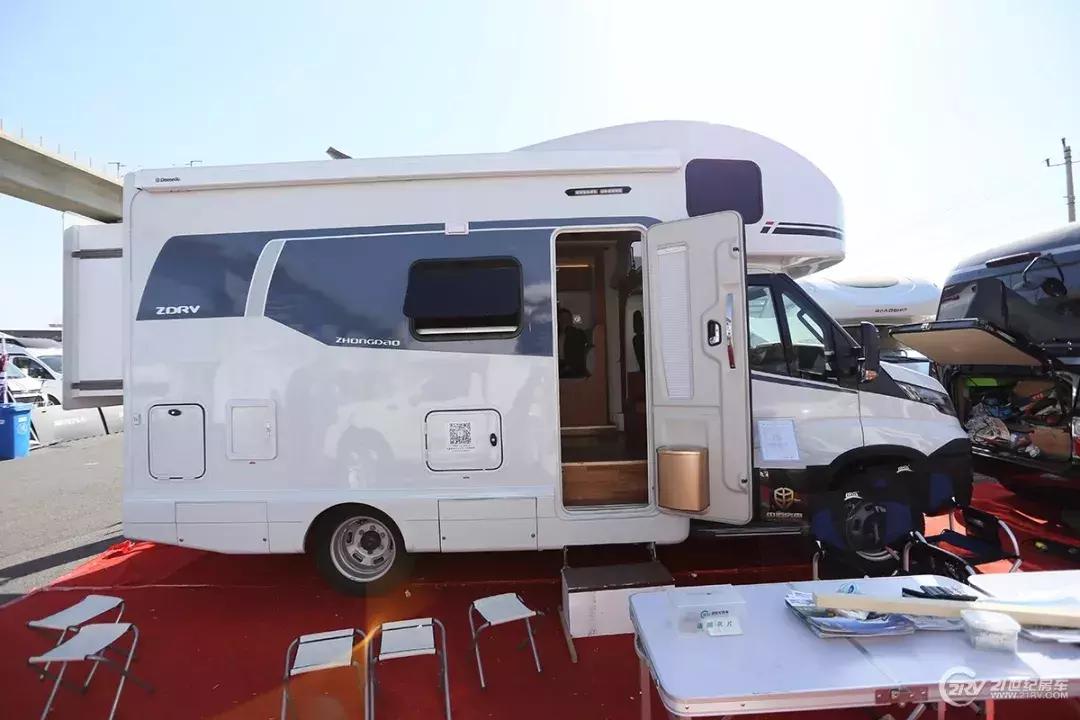 自动挡四驱越野房车40万以下,自动挡皮卡房车10万左右