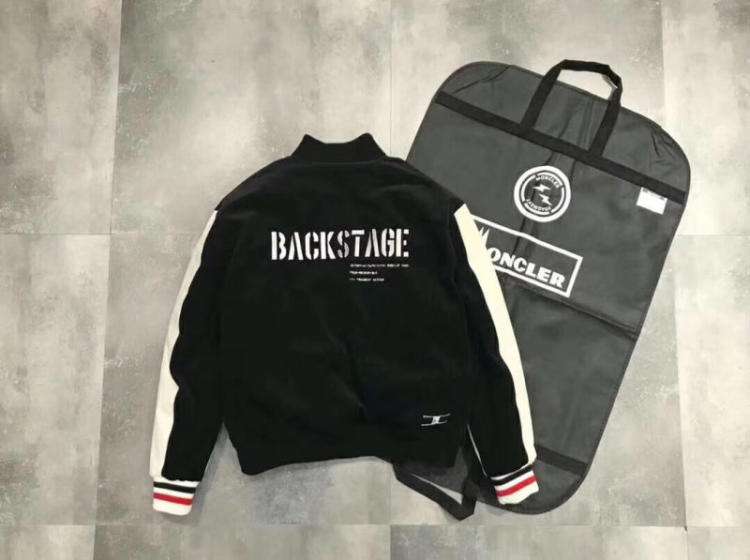 nike阿迪折扣店衣服是正品吗,商场特卖的衣服靠谱吗