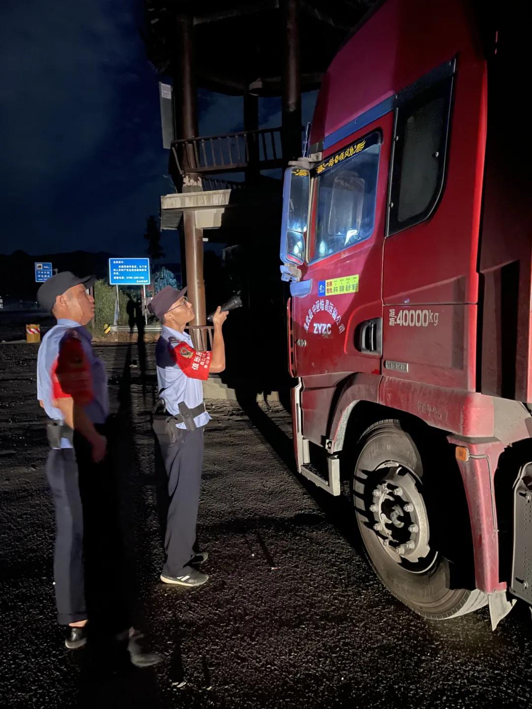 为人民办实事的警察高光时刻,民警为群众办实事典型经验材料