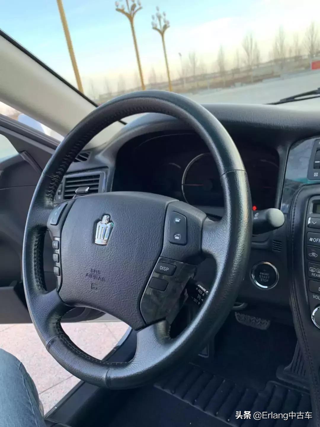 情怀皇冠最经典的12代,全新十六代丰田皇冠