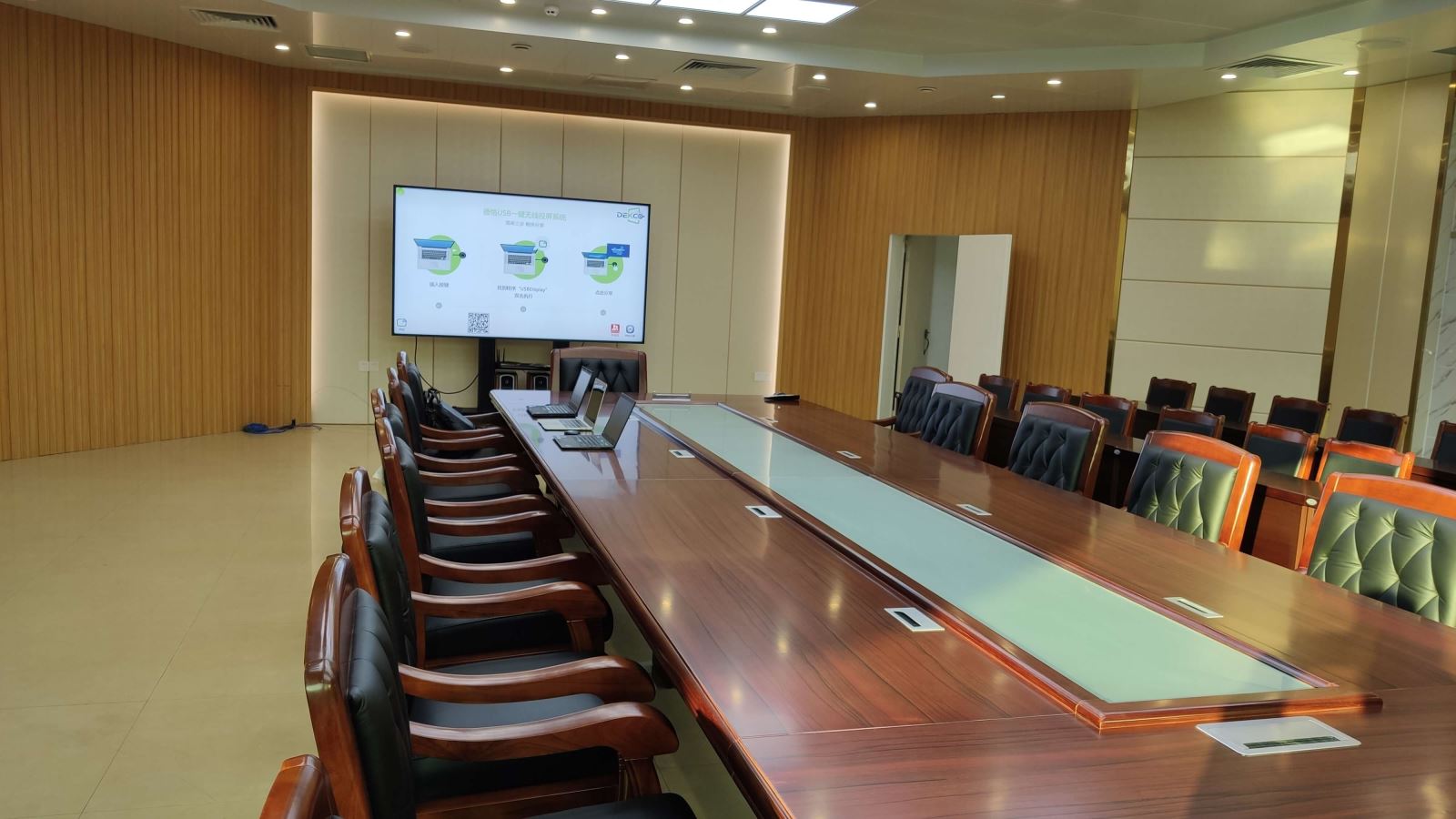 苹果macbook连接投影仪无法显示,macbookair怎么投屏到投影仪