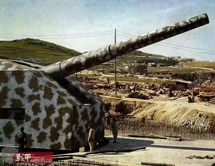 迷彩是军装吗,迷彩是军人的什么