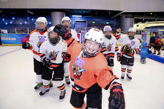 文惠北京｜天冷宜溜冰，北京四大人气溜冰场酷炫推荐