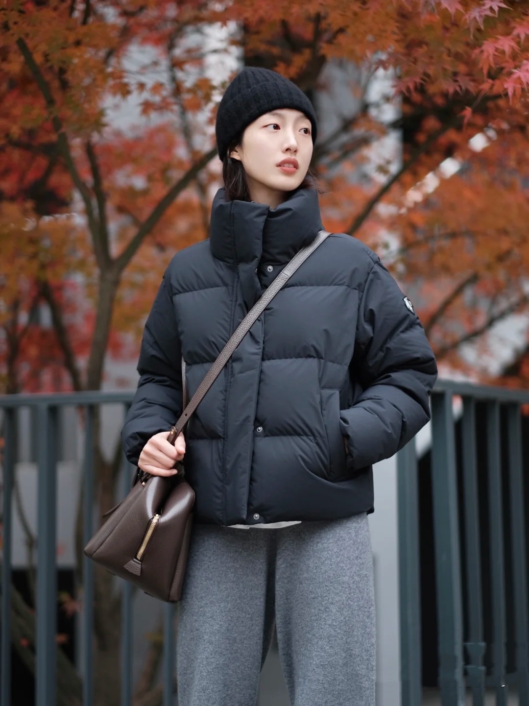 羽绒服袖子磨破了怎么缝补无痕,羽绒服袖子破了怎么补好看