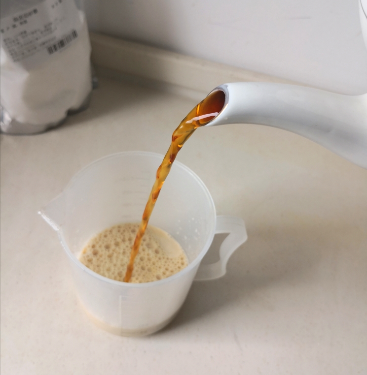 港式奶茶手把手教你在家制作,正宗港式奶茶做法