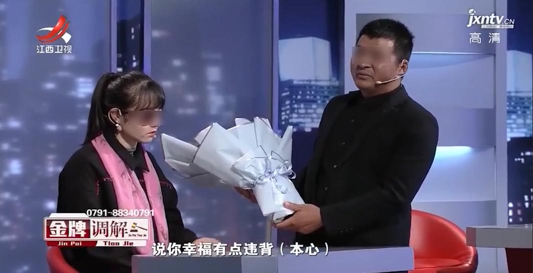 她被丈夫当成生育工具现男友却当她是宝：我爱的女人怎么就一文不值呢