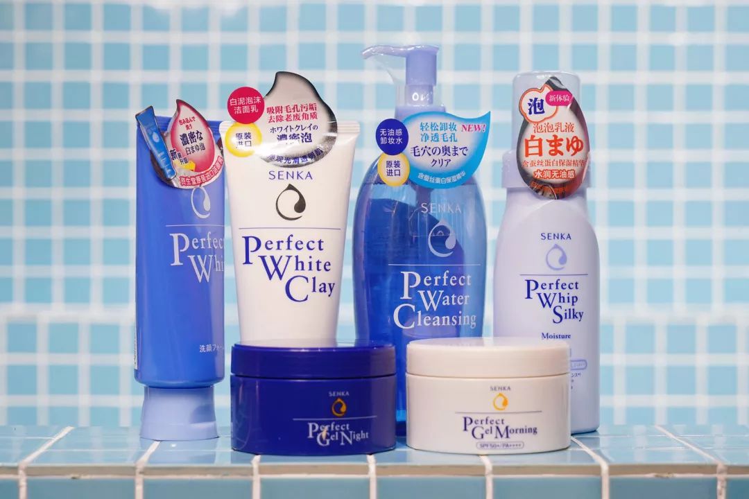 资生堂洗颜专科珊珂泡沫洗面奶,洗颜专科和珊珂的区别有什么