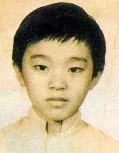 不会再有以后演唱,不会再有周星驰