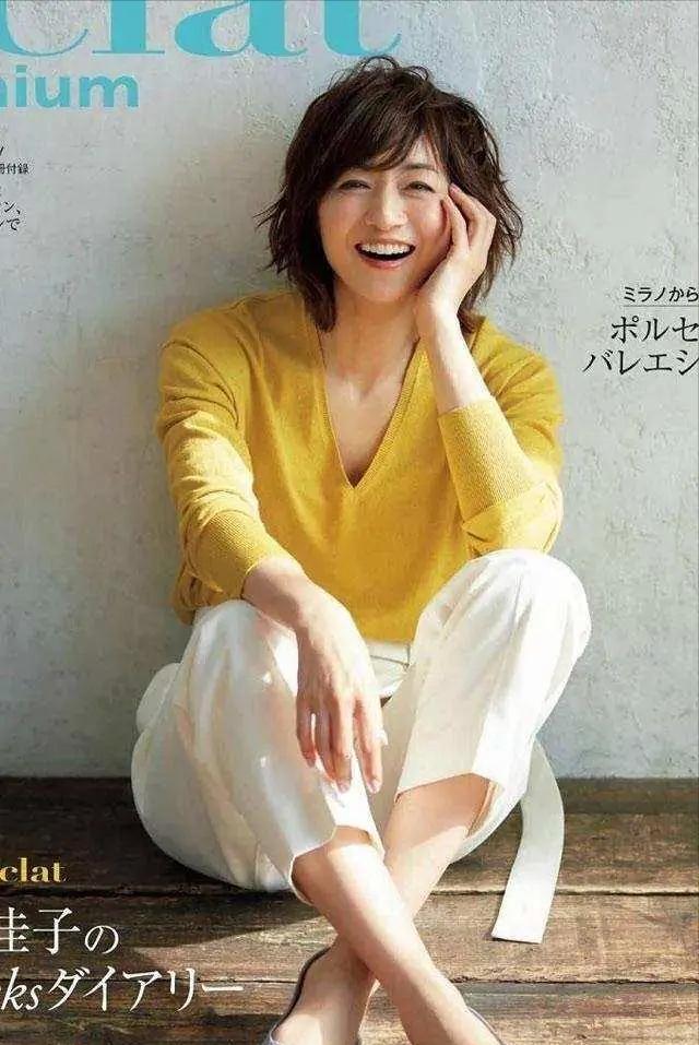 为什么日本女人爱穿和服,日本姑娘穿什么衣服显高