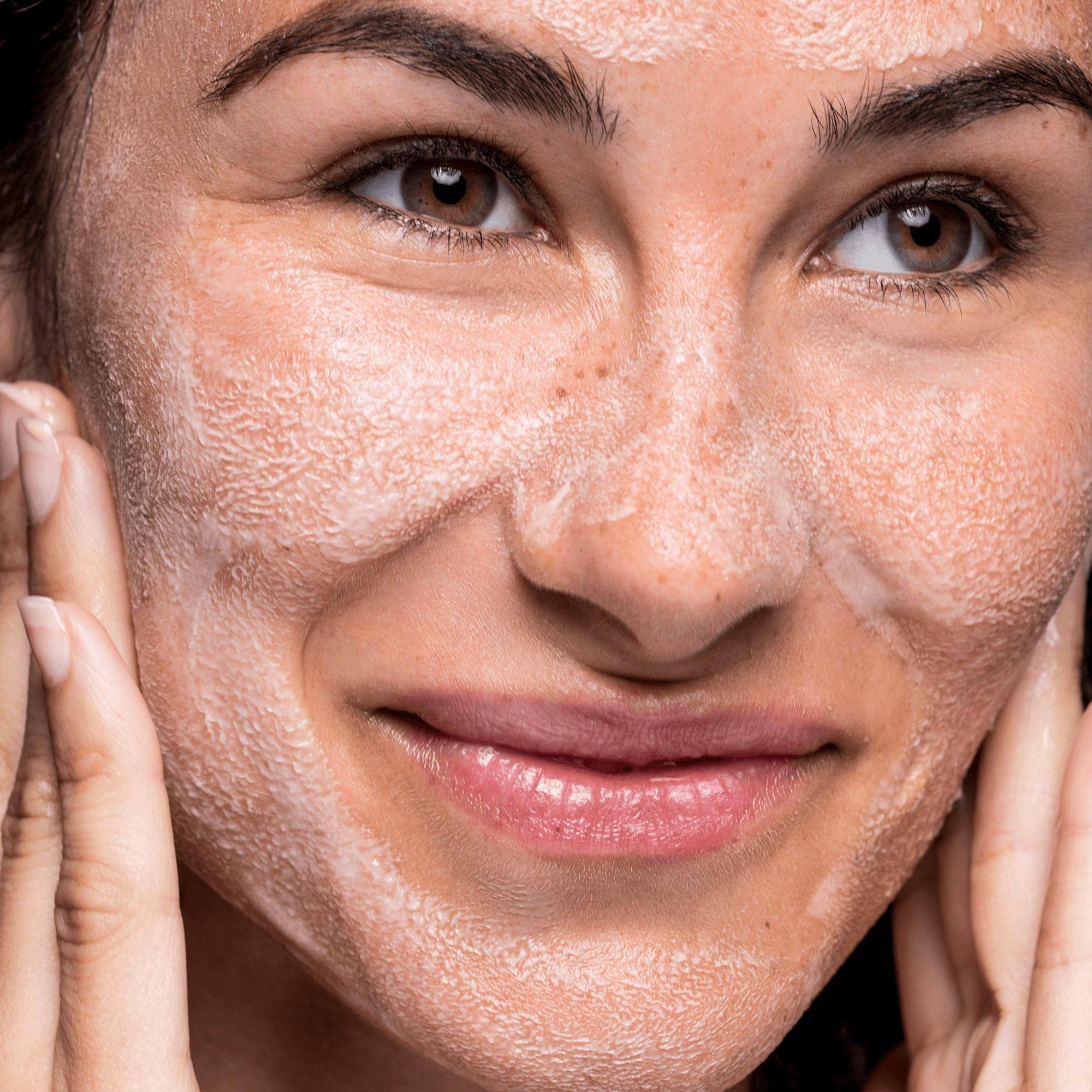 十大最不建议买的洗面奶,会烂了脸的洗面奶