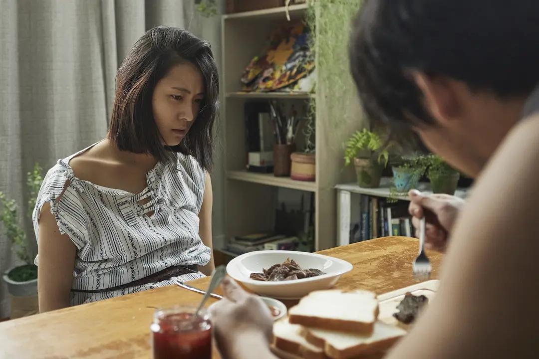 叔叔为瘫痪女孩复仇韩剧,瘫痪女孩叔叔出狱疯狂报复