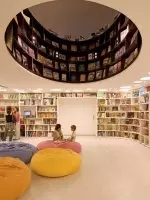 带孩子逛书店看到一套读物,带孩子看看书里的世界