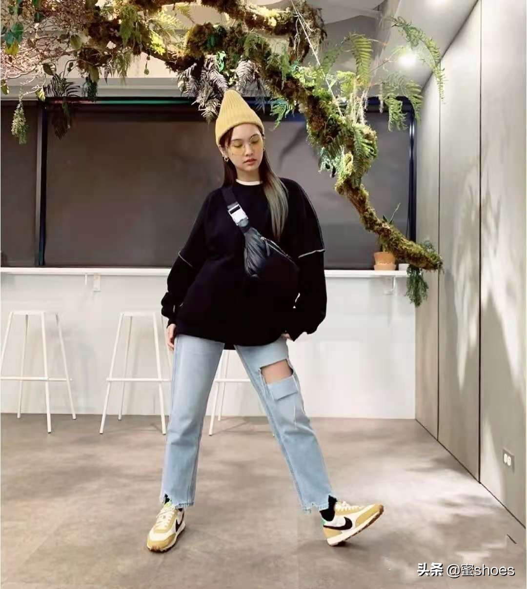 杨丞琳巴黎街拍鞋子是什么牌子的,杨丞琳同款鞋子nike