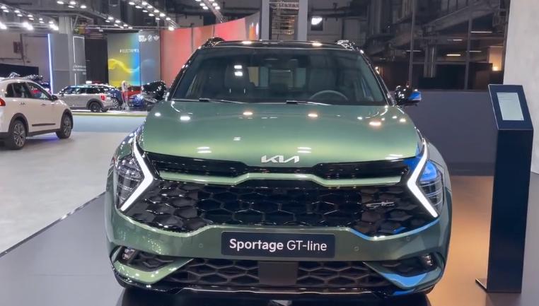 起亚狮跑l2024款8at测评,起亚新一代狮跑官图公布