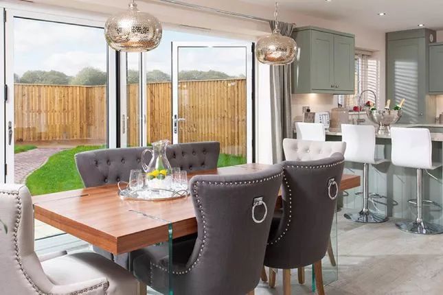 在英国做房产经纪人可以多有钱？