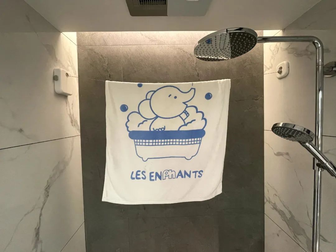 恒田家｜房顶能长猫，书屋变树屋！120平梦幻三口之家