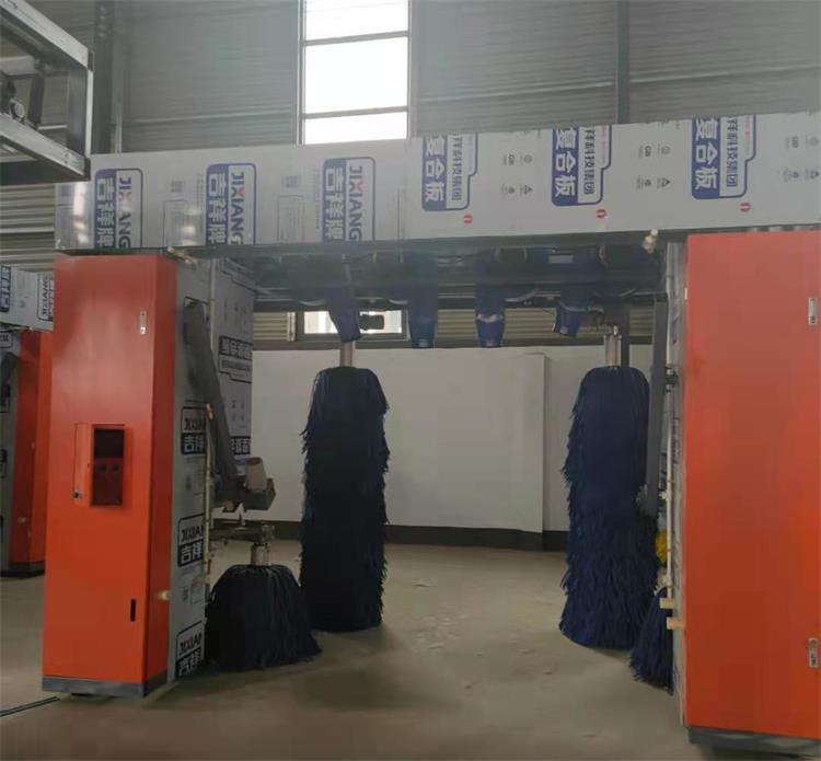 智能洗车机全自动价格,全自动洗车机租赁视频