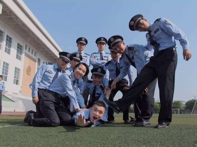 警校的档次和就业有关系,警校分两类