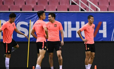 保利尼奥一脚兜射破门,保利尼奥二射一传