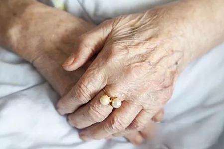 类风湿性关节炎护理查房,类风湿性关节炎怎么写护理记录