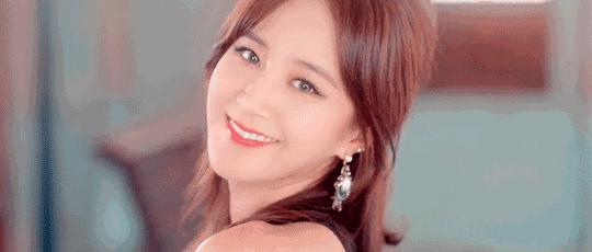 让李佳琦OMG的气垫BB霜，效果堪比美颜相机，誉为水光肌“神器”