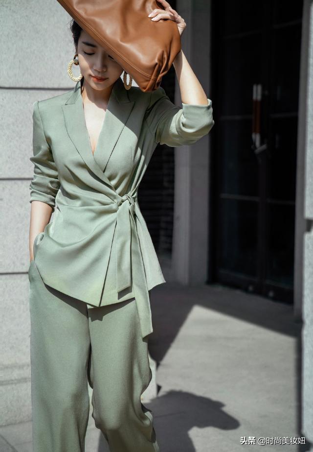 马卡龙绿色小香风怎么搭配才好看,马卡龙淡绿色搭配什么颜色高级呢