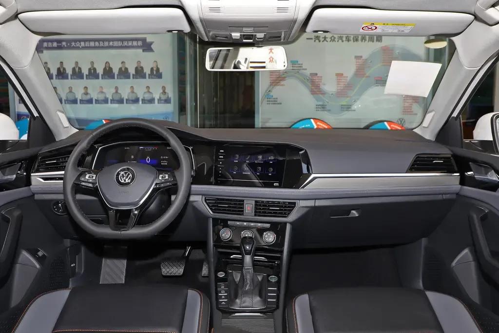 捷达vs7,速腾和捷达vs7哪个值得购买