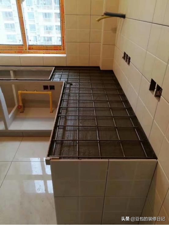 用瓷砖做的橱柜效果怎么样,什么样的瓷砖适合做橱柜