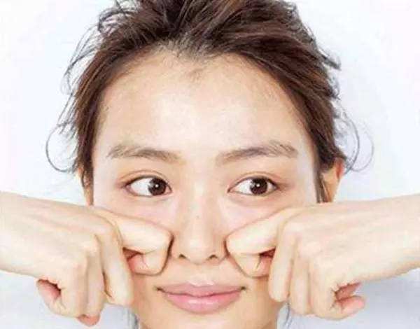 用纯牛奶和护肤水敷脸的好处,牛奶敷脸过夜让您拥有完美肌肤
