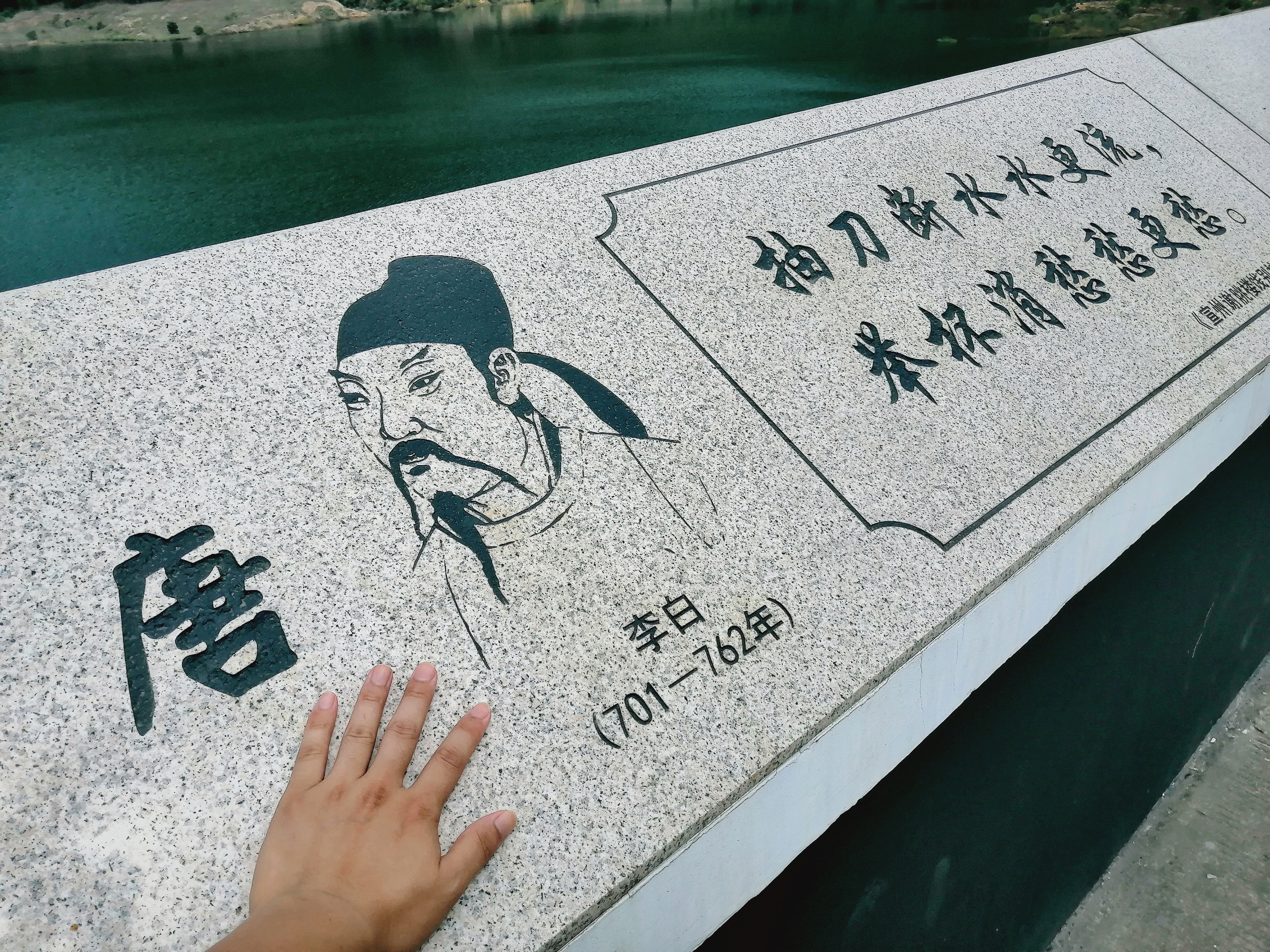 只要你一年不碰手机就给你70万,你敢挑战吗?