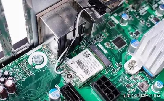 电脑主机后面接口功能,电脑主机后面的接口功能与接法