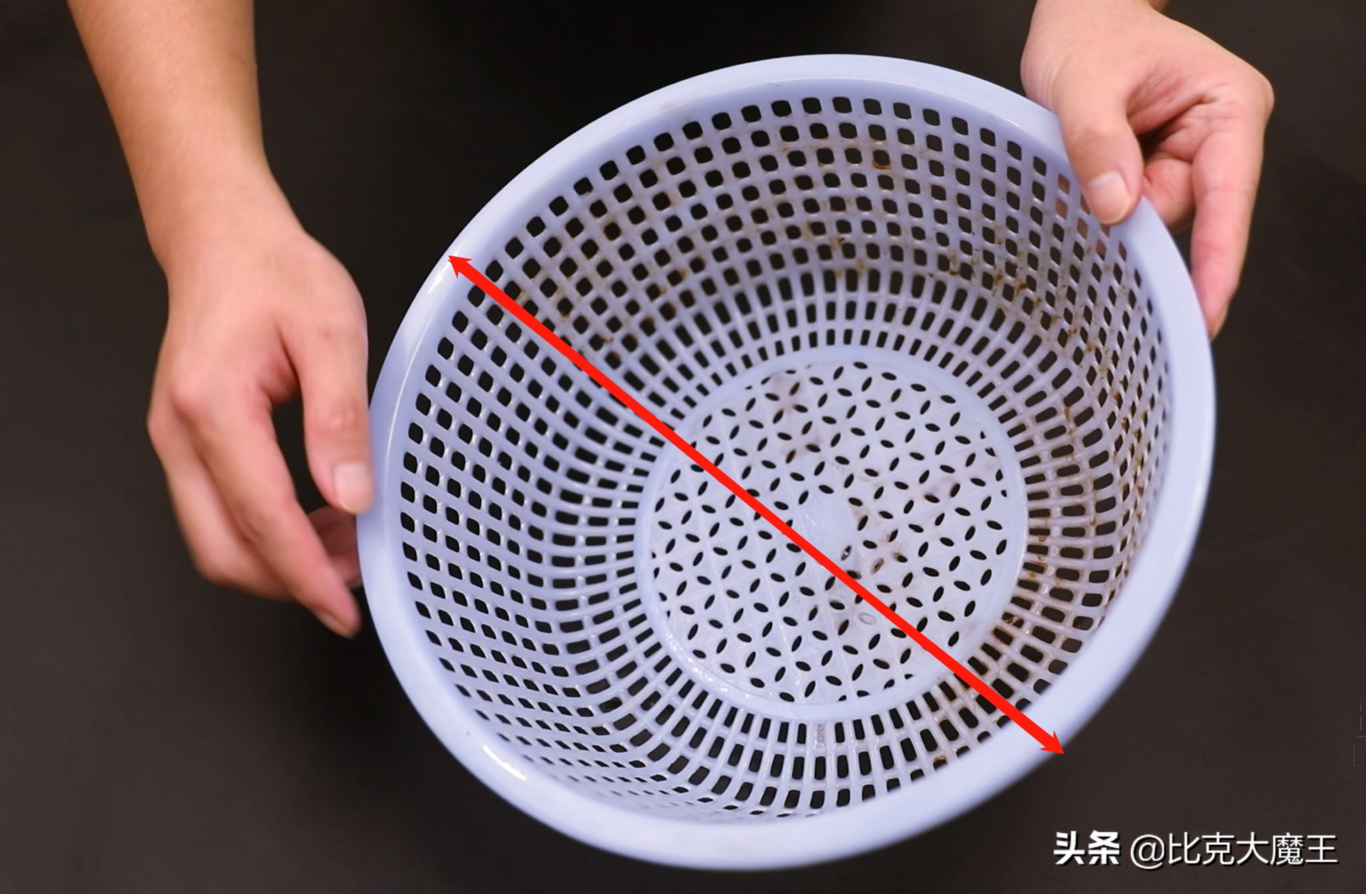 厨房清洁小妙招菜篮,厨房菜篮子清洗