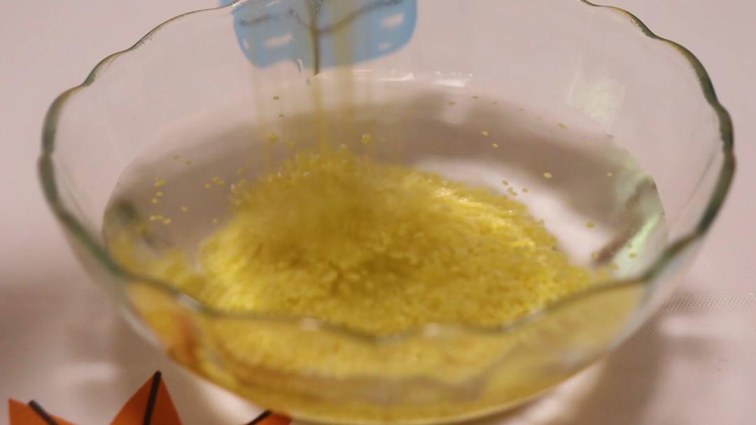 小米加3种食材，补钙又补脑，软糯鲜香又健脾，宝宝很爱吃，秒光